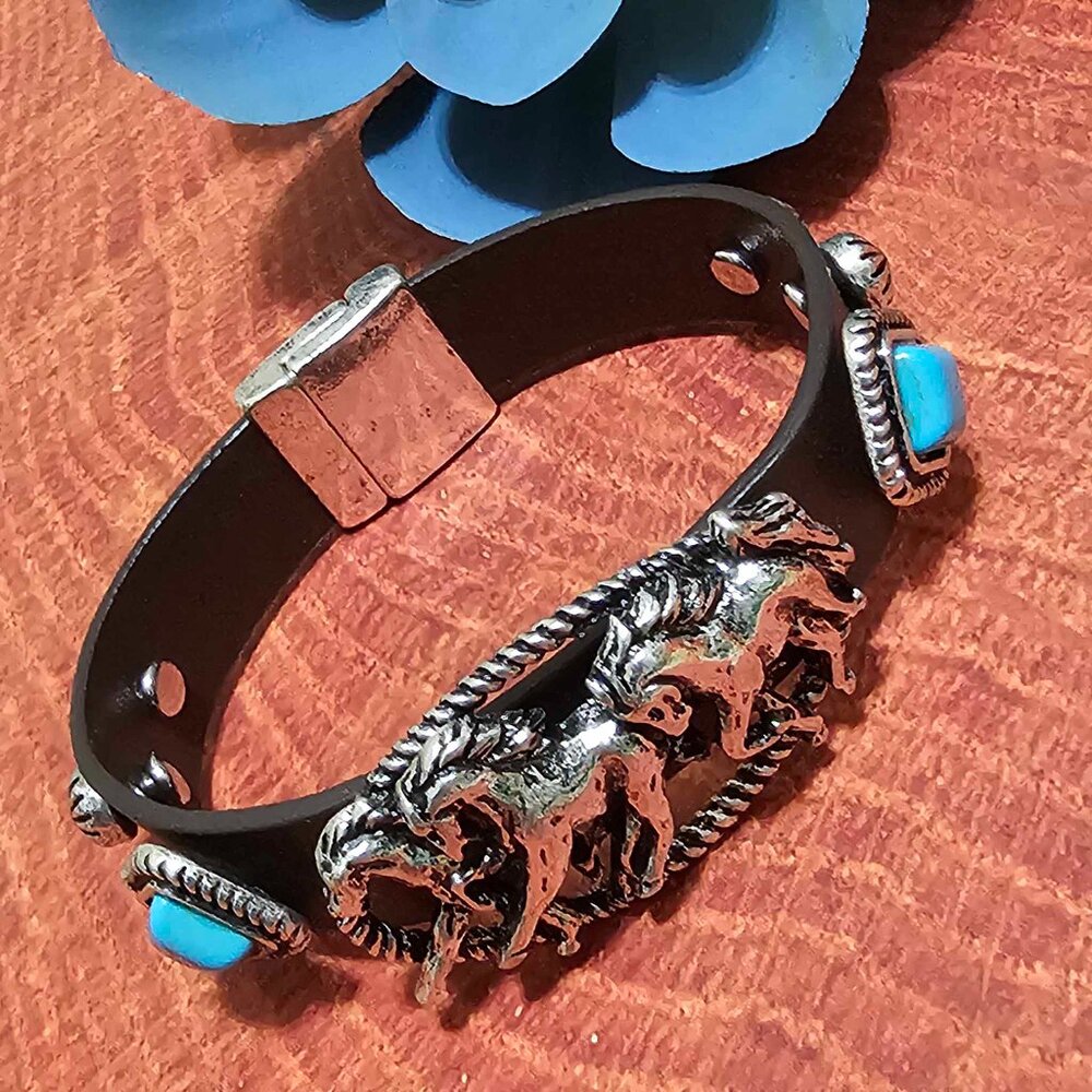 Bracelet. Silver Horses, Brown Faux Leather Band, Turquoise Stones. NWT. - Picture 9 of 13